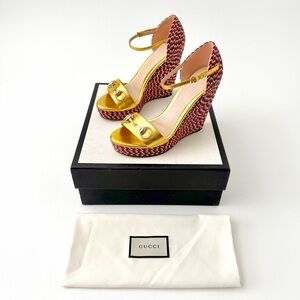 GUCCI | Horsebit Gold Leather Carolina Raffia Wedge Sandals Ankle Strap EU 37